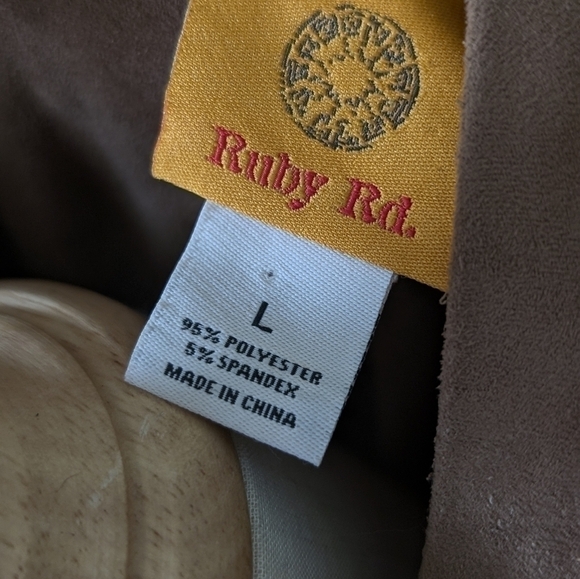 Ruby Rd. Size L Taupe Faux Suede Drape Front Cardigan Shacket – Cozy & Chic - Picture 8 of 11